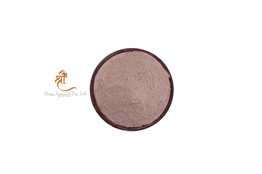 Dehydrated pink onion powder, finely milled, export-grade from Gujarat, India